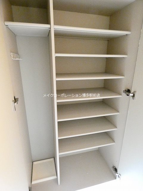 玄関 エクセレンテシャルム その他12