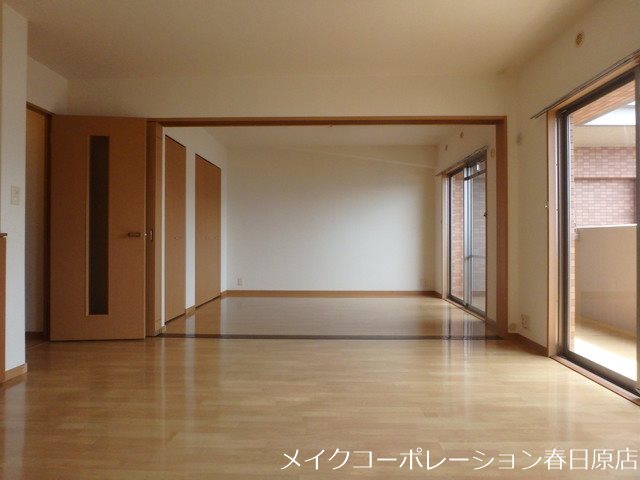 メゾン ソフィア リビング