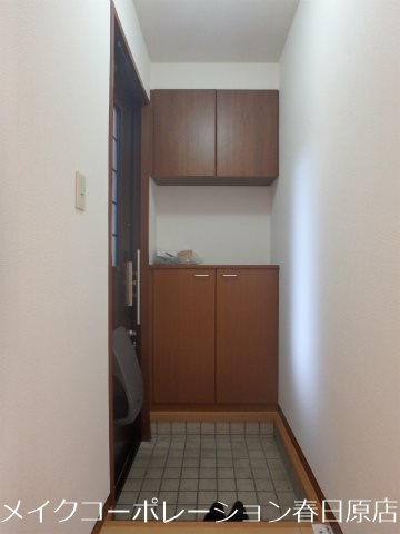 フルリール・メゾン 玄関