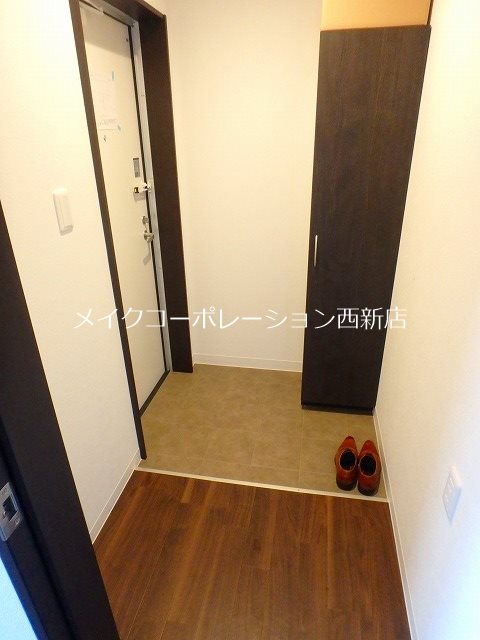 玄関 Storia次郎丸 玄関