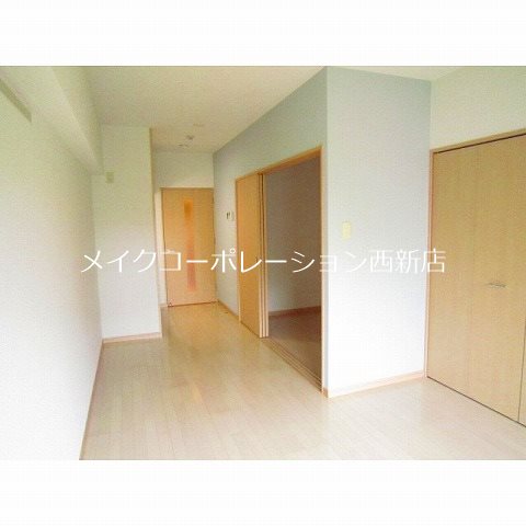 アーバンゲート別府～ネット無料～ リビング