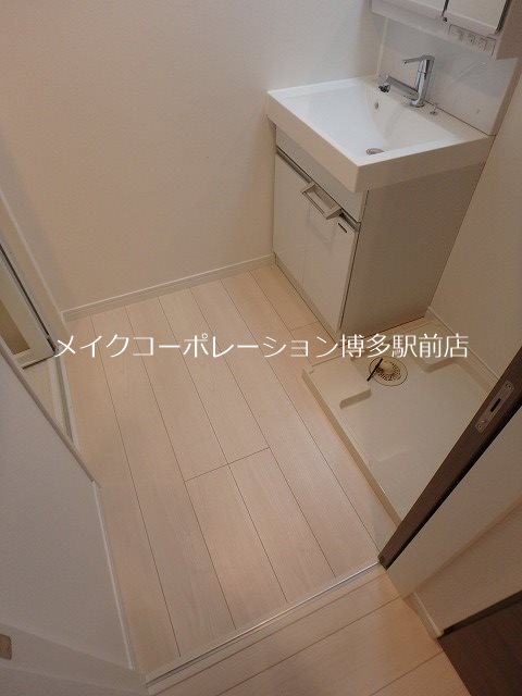 RJRプレシア博多駅前 洗面所
