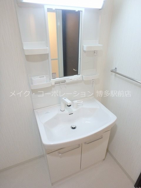 洗面所 テイルガーデン博多 その他1