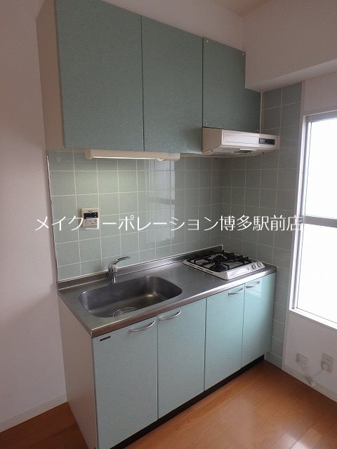 ハイディングプレイス東比恵 キッチン