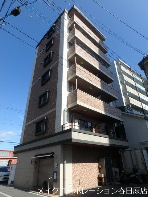 アヴァンティ春日原 302号室 外観