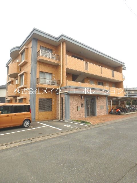 スカイアート10 外観