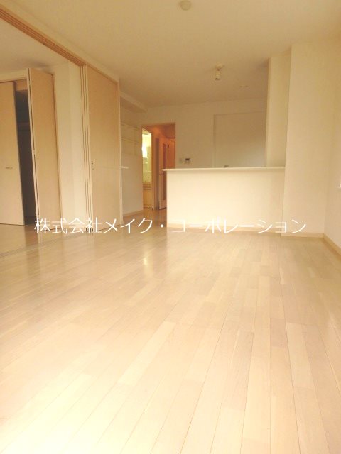 スカイアート10 リビング