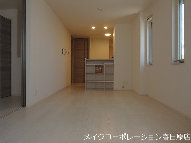 ジュネス大橋駅前 リビング