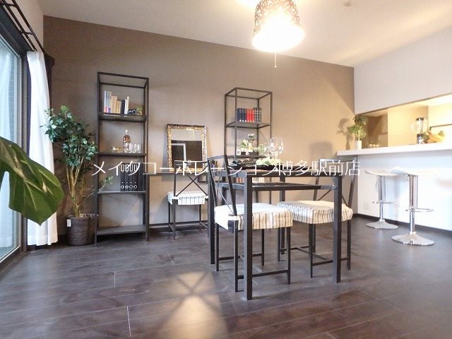 同物件別部屋引用・現状優先です。 アルファシオベイス博多 リビング