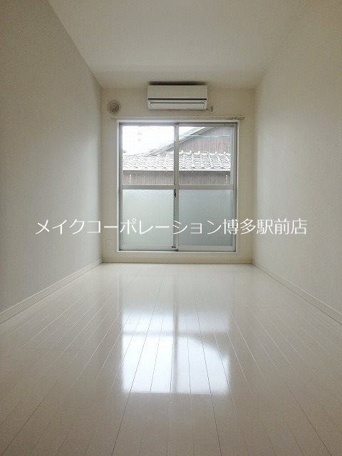 ハピネス美野島 リビング