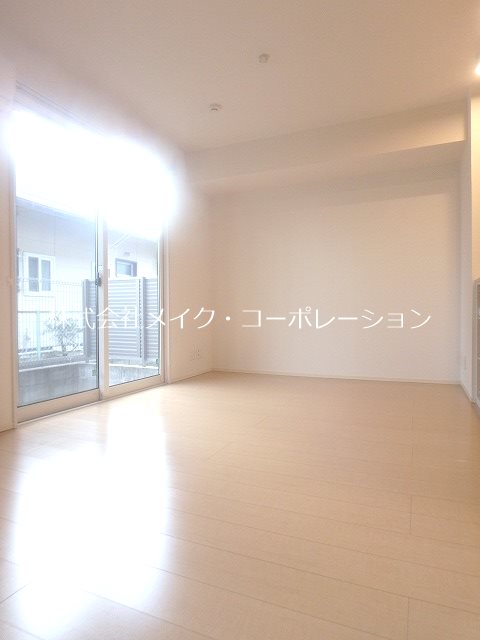 Riverside その他8