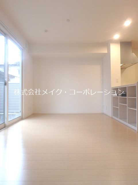 Riverside その他9