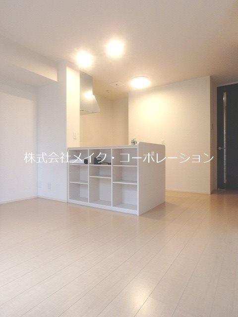 Riverside リビング