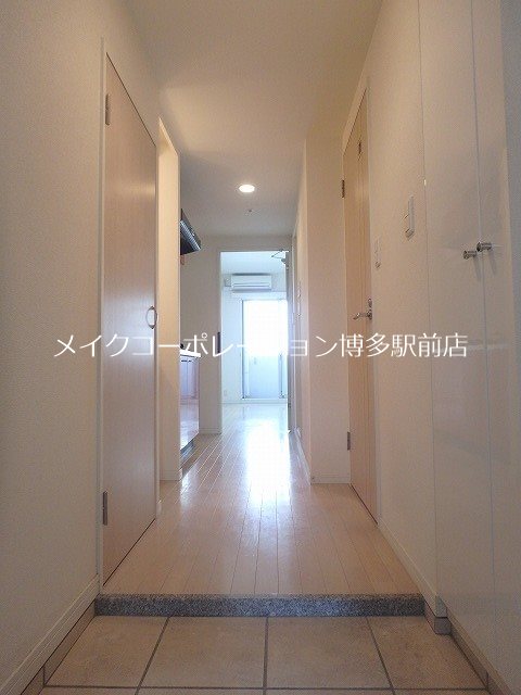 ピュアドームエクサイト博多 玄関