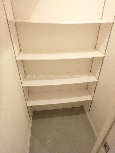 玄関 アイサフィール博多駅東 玄関