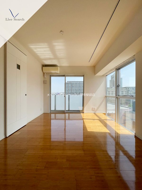 ※写真は棟内別部屋参考写真です リンデス リビング
