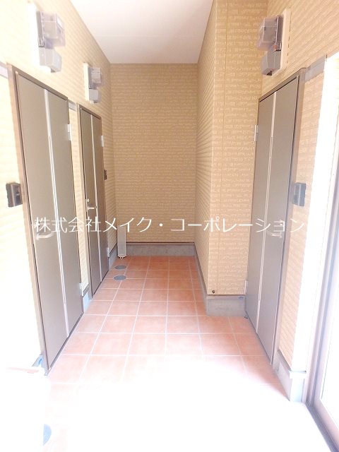 他共有部分 プレミアージュ野芥 その他外観1
