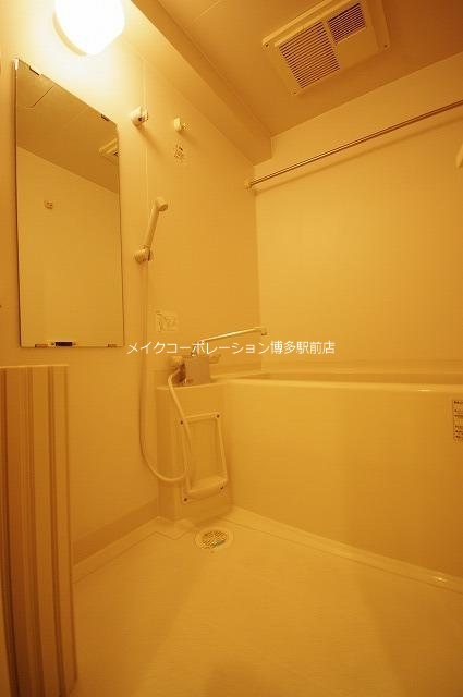 ※入居中の為別部屋写真使用現状優先 DUO FEEL福岡東 風呂画像
