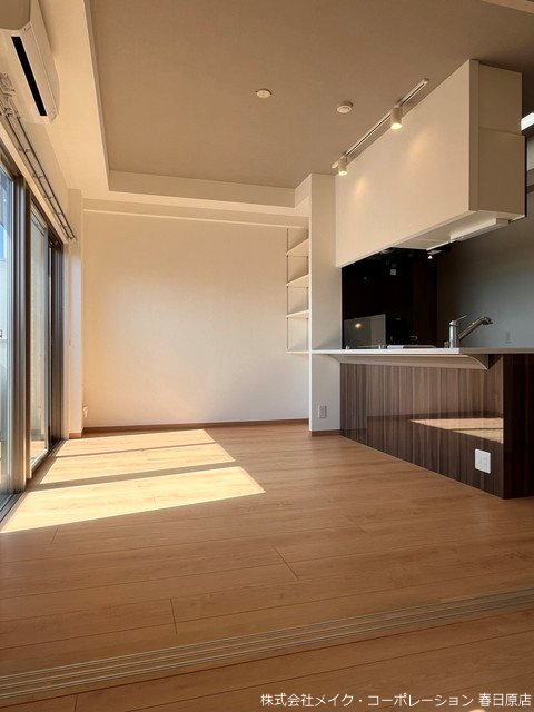 ギャラクシー南福岡駅前 リビング