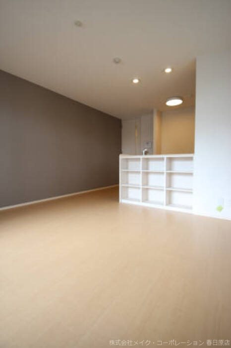写真は同型タイプ D-room南福岡 参番館 リビング