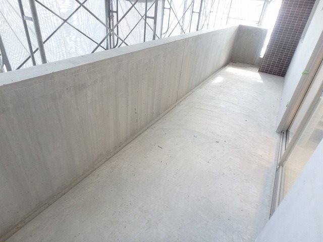 別物件、同施工の写真です。 ネストピア渡辺通 ベランダ