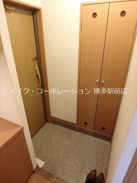 ピュアドームステイツ博多 玄関