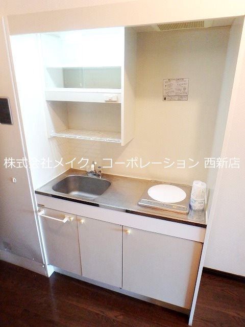 セラフィン西新南 キッチン