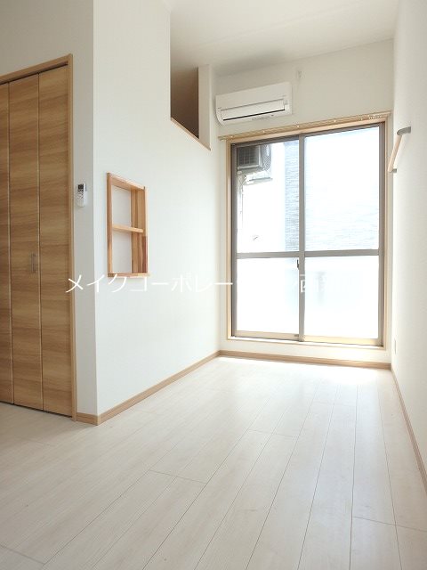 リビング シーエスコート リビング