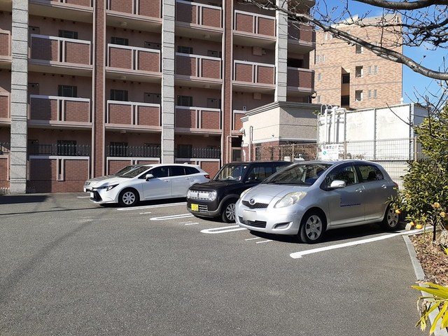 ヒュースロア井尻 その他外観1