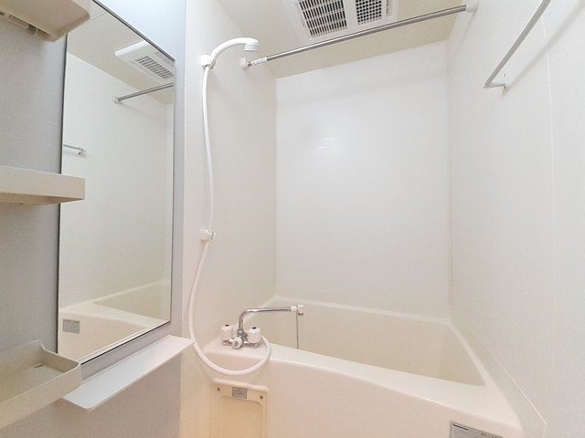 ヒュースロア井尻 風呂画像