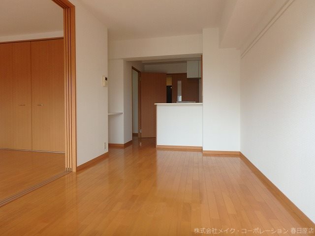 写真は同型タイプ プレステージ板付 リビング