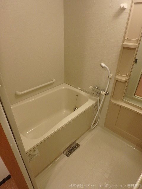 写真は同型タイプ プレステージ板付 風呂画像