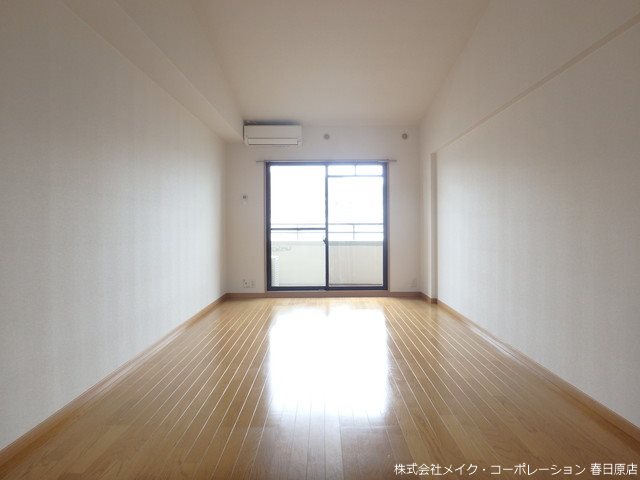 ブティア・ドゥ リビング