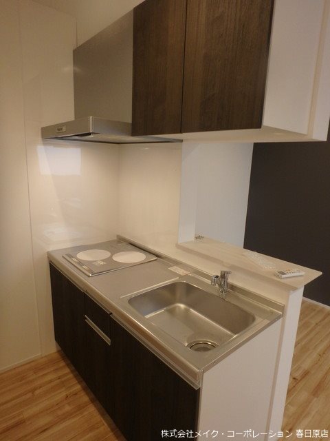 写真は同型タイプ パティオ五十川Ⅰ キッチン