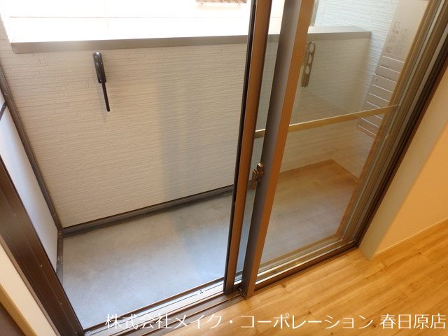 写真は同型タイプ パティオ五十川Ⅰ ベランダ