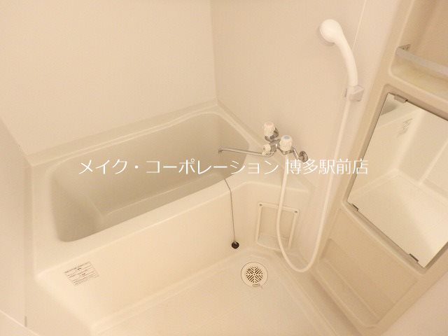 ピュアドーム博多リバーサイト 風呂画像