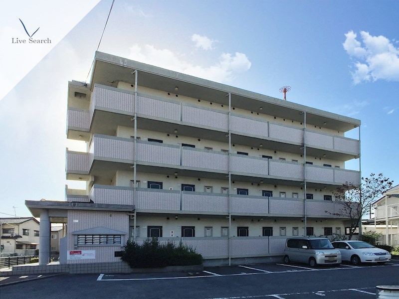 サクラテラス春日 402号室 外観