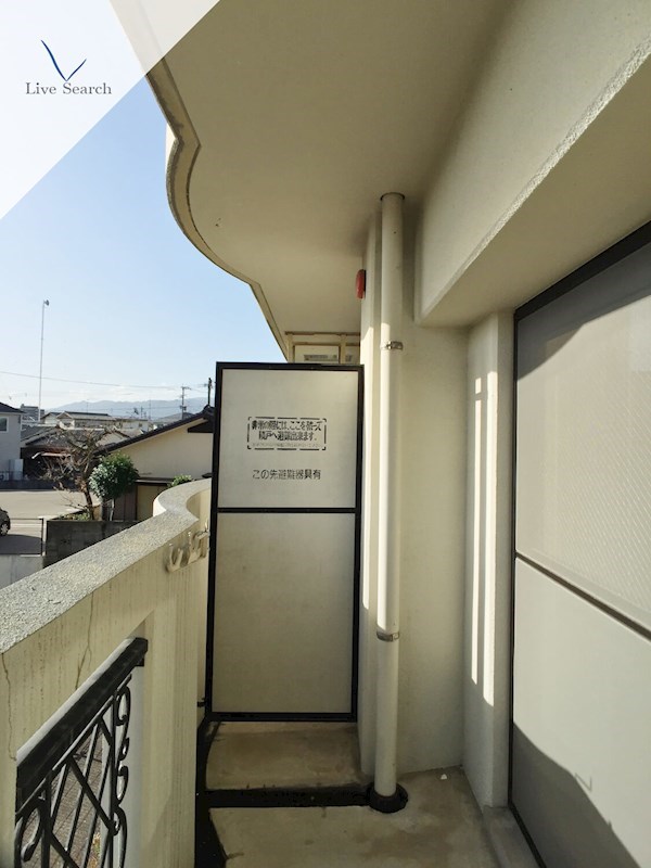 写真は同型タイプ サクラテラス春日 ベランダ