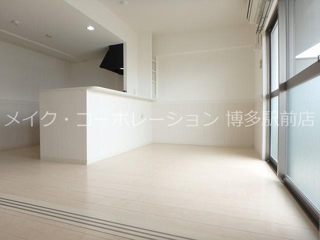 M･Rレジデンス博多 リビング