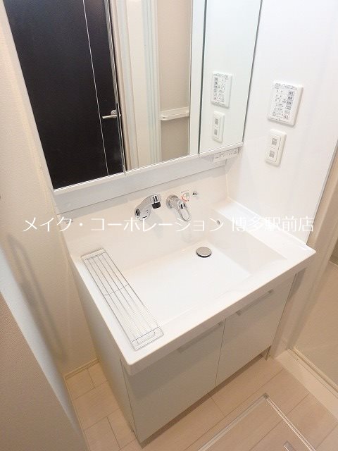 洗面所 D-room博多駅南 その他1