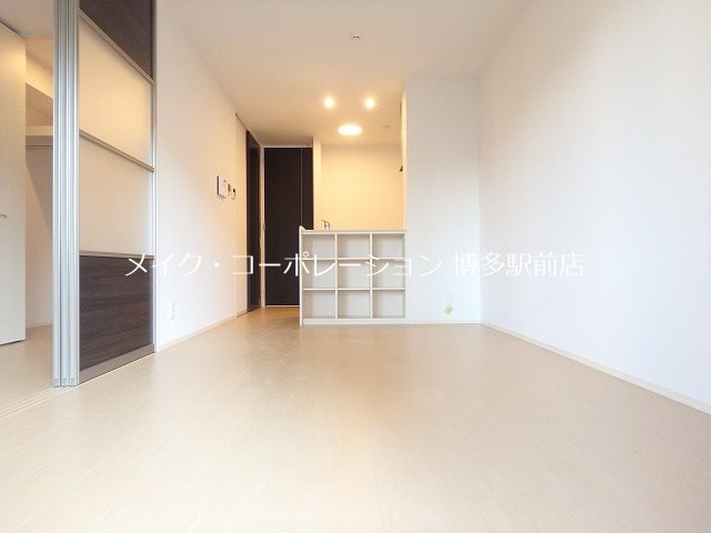 リビング D-room博多駅南 リビング