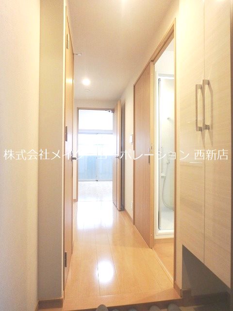 キルンズ西新~ネット無料~ 玄関