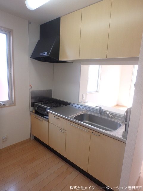 キッチン サリジエ下大利 キッチン