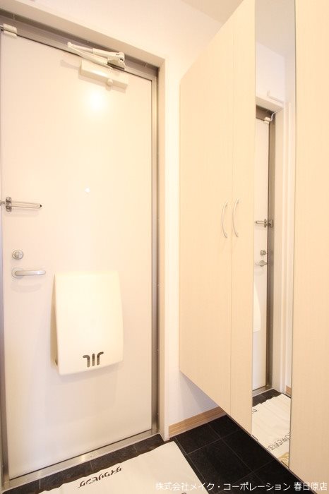 D-room三宅 玄関