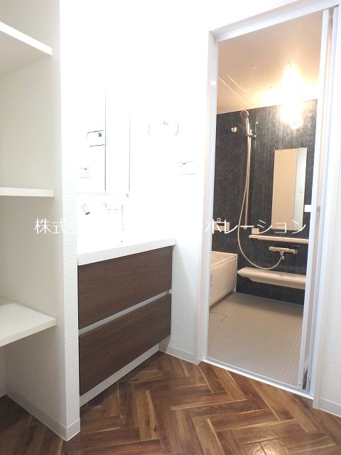 洗面所 APエルテージ地行【F・Ⅱタイプ】 その他2