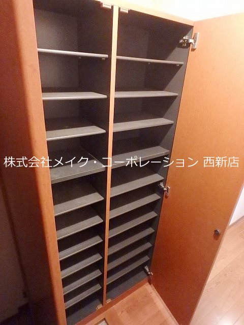 トニーコート 玄関