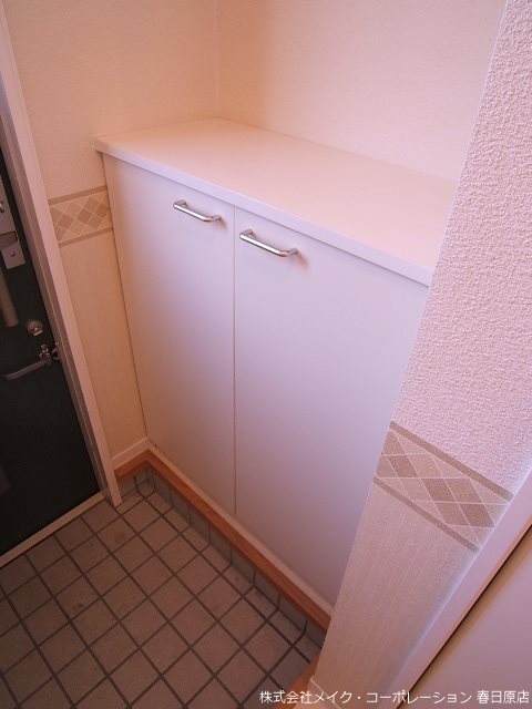 ファミール那珂川 玄関