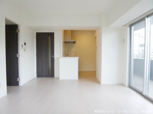 アムシュトラーセ リビング