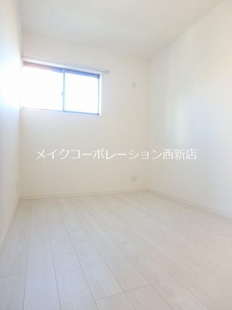 ベッドルーム グランドAK野芥 ベッドルーム