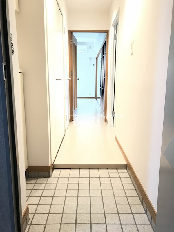 アビターレ大宮 玄関
